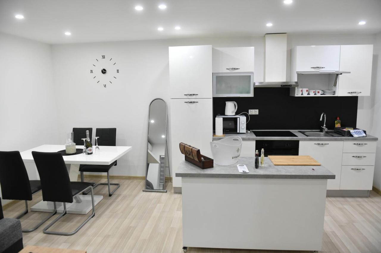 Apartman Lucia Ðakovo Exteriér fotografie