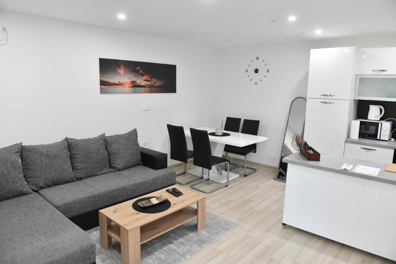 Apartman Lucia Ðakovo Exteriér fotografie